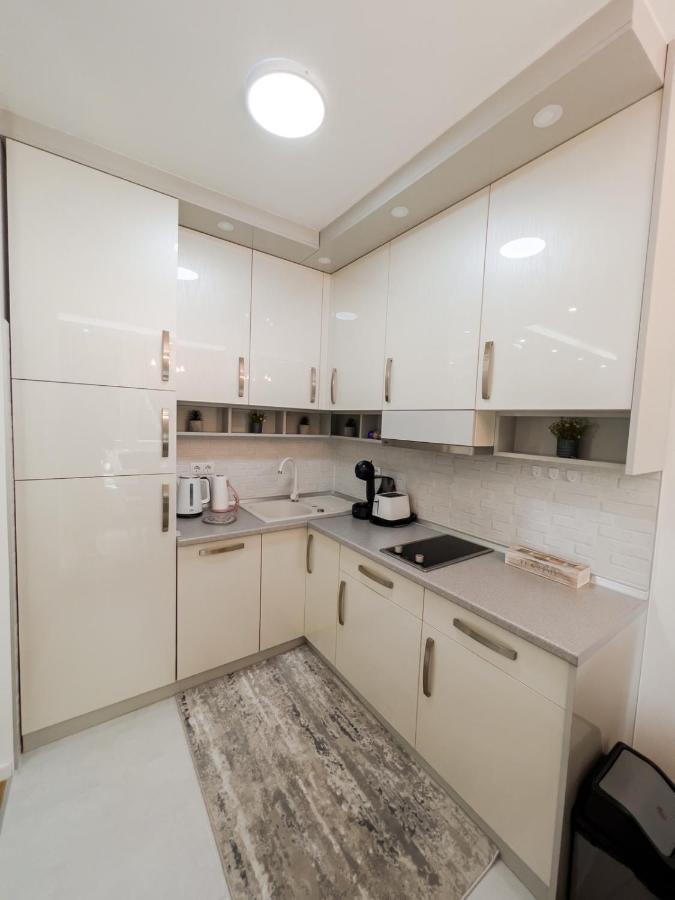 Fontana Apartmani Free Parking トゥズラ エクステリア 写真